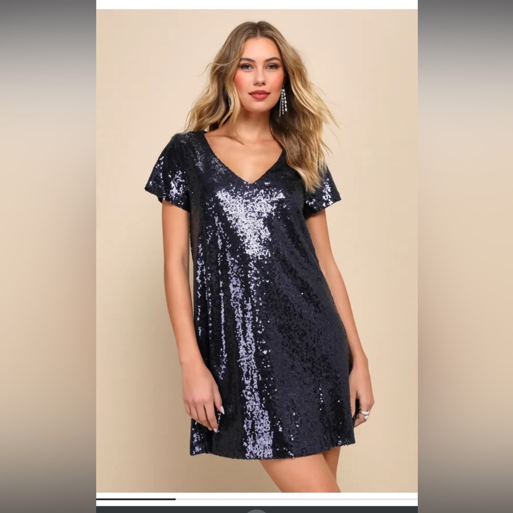 Sequin lined t shirt dress navy blue from Lulus!